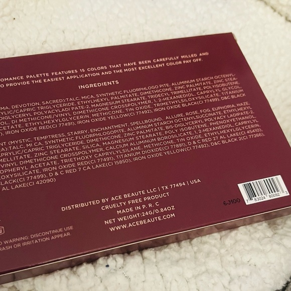 Ace Beaute ‘Mystic Romance’ Eyeshadow Palette - Picture 7 of 10